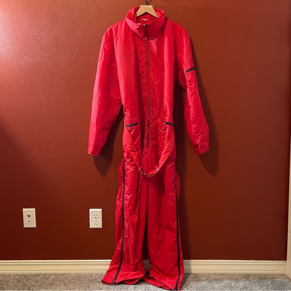 Vintage Eldelweiss Men’s Red Japan Made Nylon Zip‎ Up Belted Ski Snowsuit